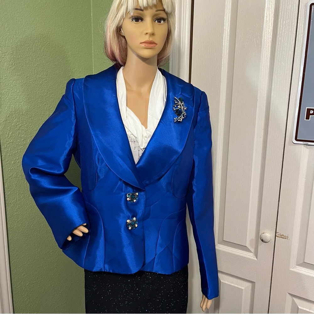 Lily & Taylor Couture Women’s Blazer